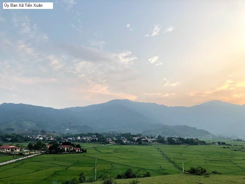 Ủy Ban Xã Tiến Xuân