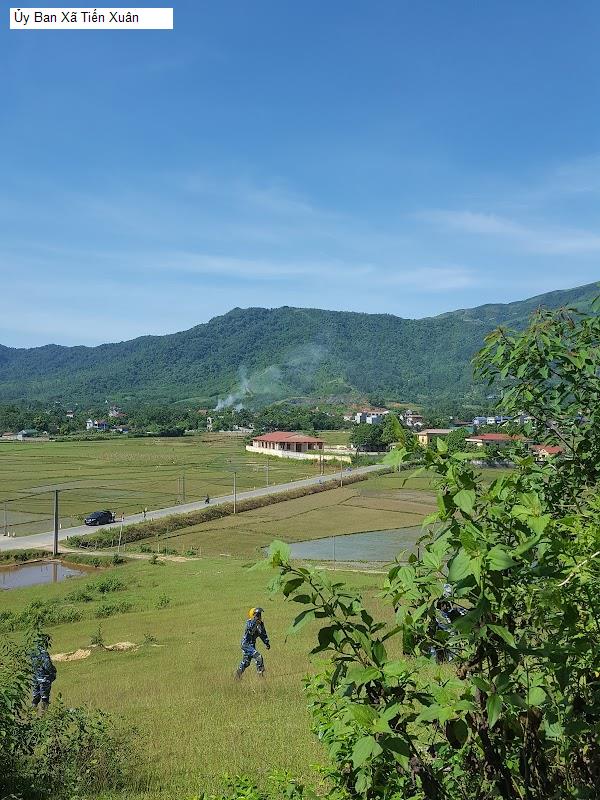 Ủy Ban Xã Tiến Xuân