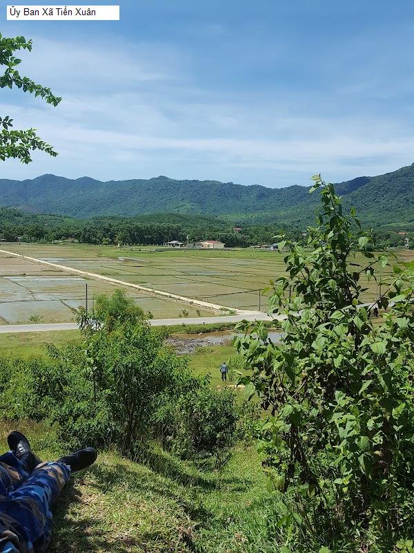 Ủy Ban Xã Tiến Xuân