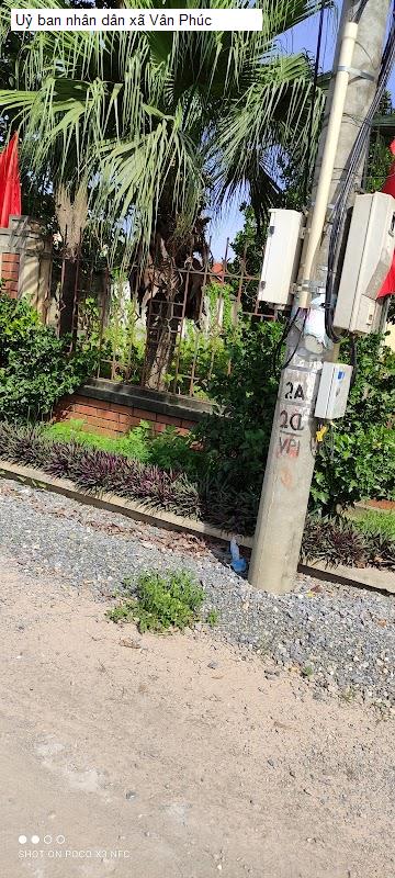 Uỷ ban nhân dân xã Vân Phúc