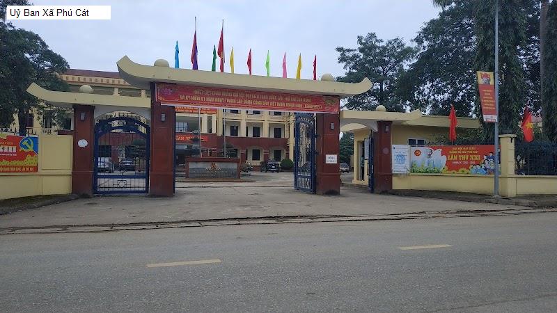 Uỷ Ban Xã Phú Cát
